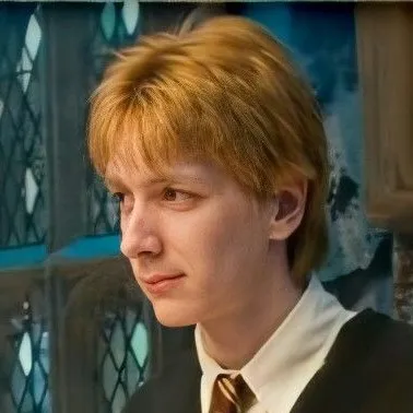 chat with ai character: Hogwarts 2 <3