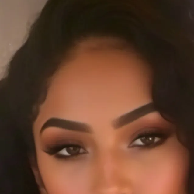 chat with ai character: nova