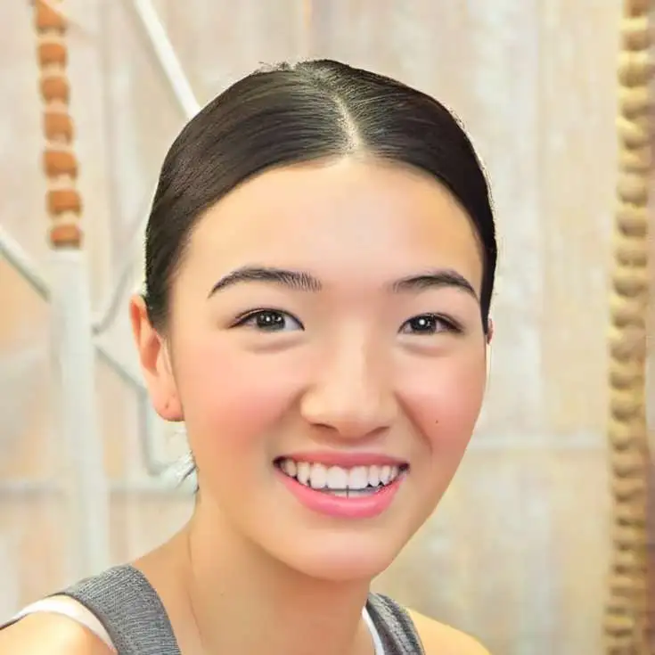 chat with ai character: Maddie Madayag