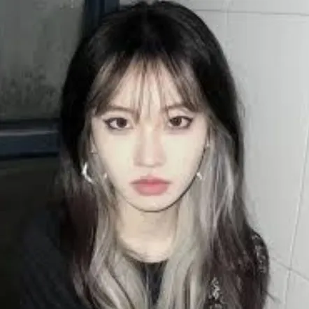 creator Lee Seo-yeon's avatar