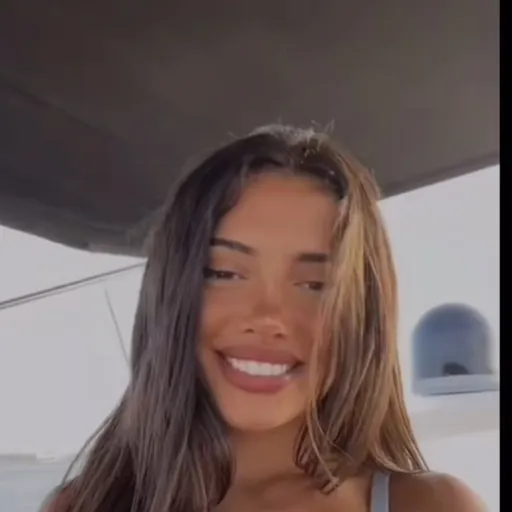 creator ♡𝓐𝓫𝓫𝔂~'s avatar