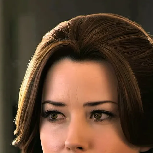 chat with ai character: Piper Halliwell 