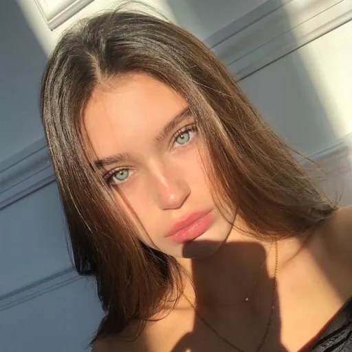 creator Ivyy🤍💗🤍💗's avatar
