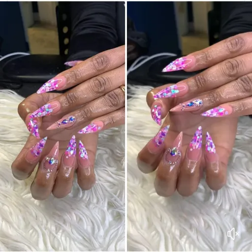 creator i like my nails's avatar