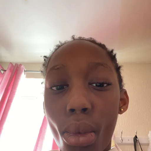 creator Rhoda10's avatar