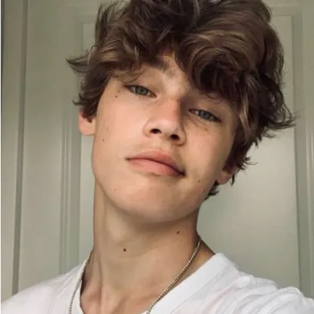 creator ♡James♡'s avatar