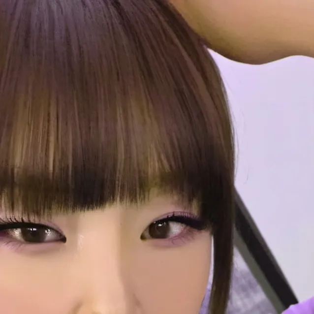 chat with ai character: 🐥 Lee Hyein 🐥