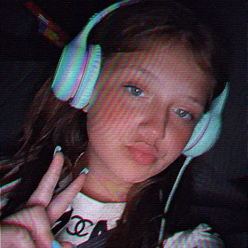 creator Aniayah😚😝's avatar