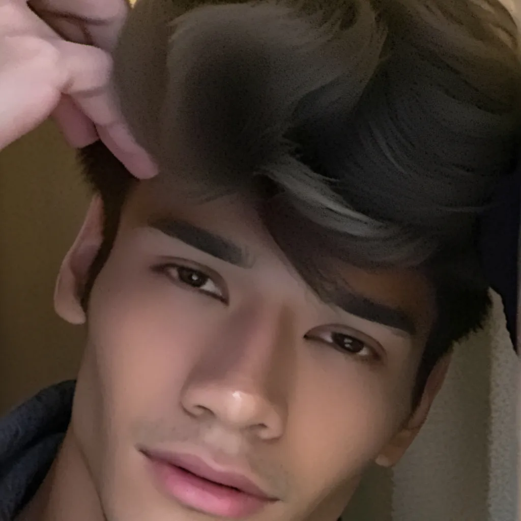 chat with ai character: ☆Mark☆