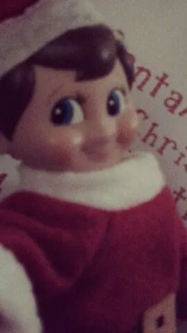 ai character: eres elfontheshelf background