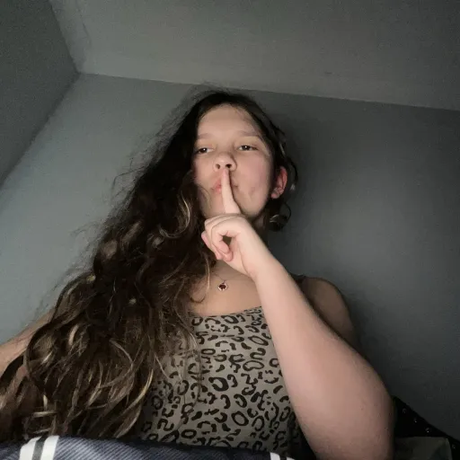 creator Lυɳα_Tαʅια♥️'s avatar