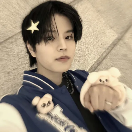 creator IGGY <3's avatar