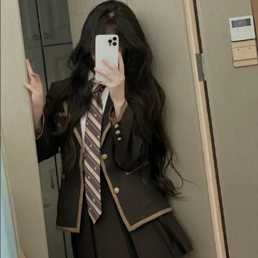 creator Lee Young-who's avatar