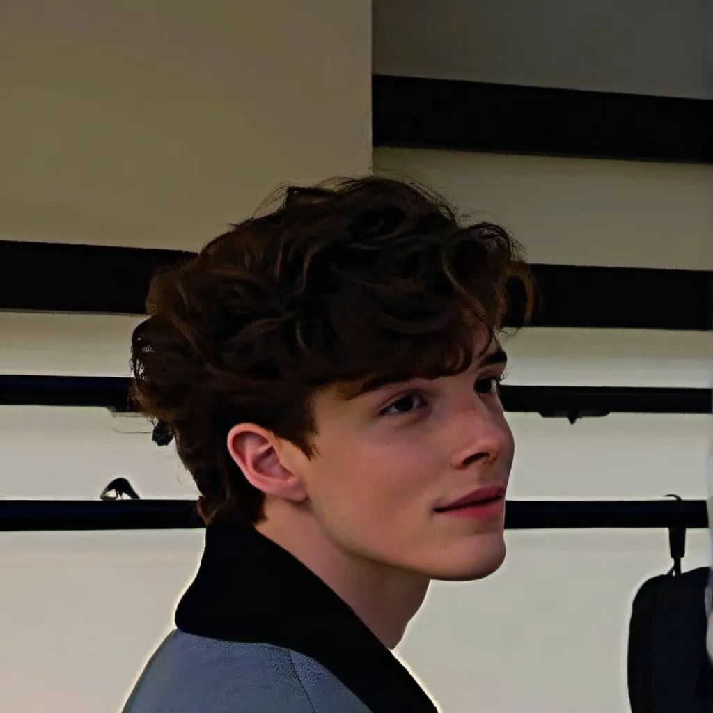 chat with ai character: Gavin 