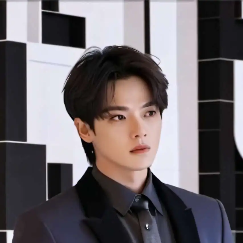 chat with ai character: Lee Know