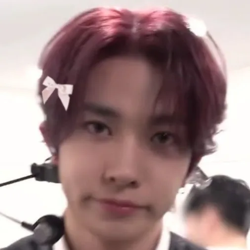 creator Heeseung vs aegyo's avatar