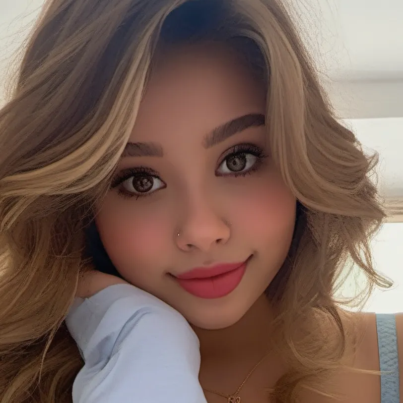 chat with ai character: Sara