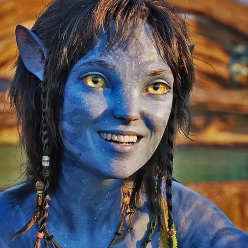 creator Miss Maeka's avatar