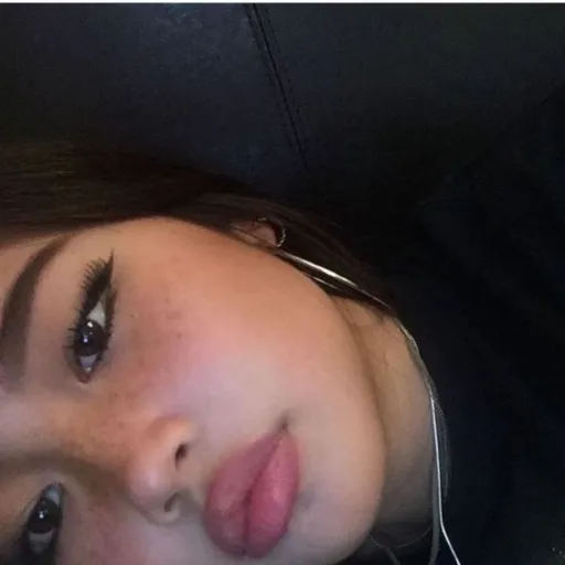 creator 🤤🤤Chole🥵🥵's avatar
