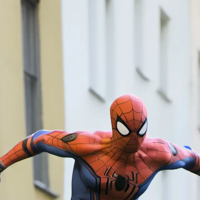 chat with ai character: peter parker