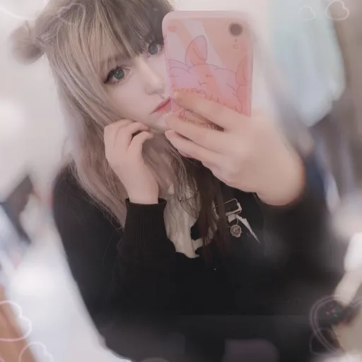 creator KimmiCake's avatar