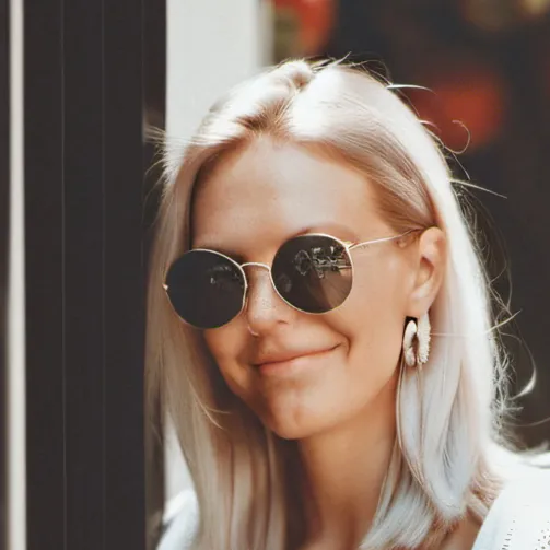 chat with ai character: Amanda