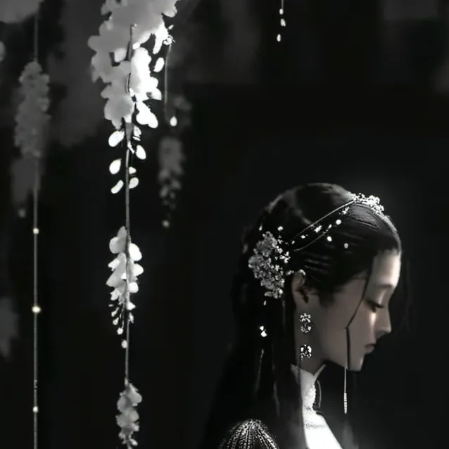 chat with ai character: Mrs. Eaglin