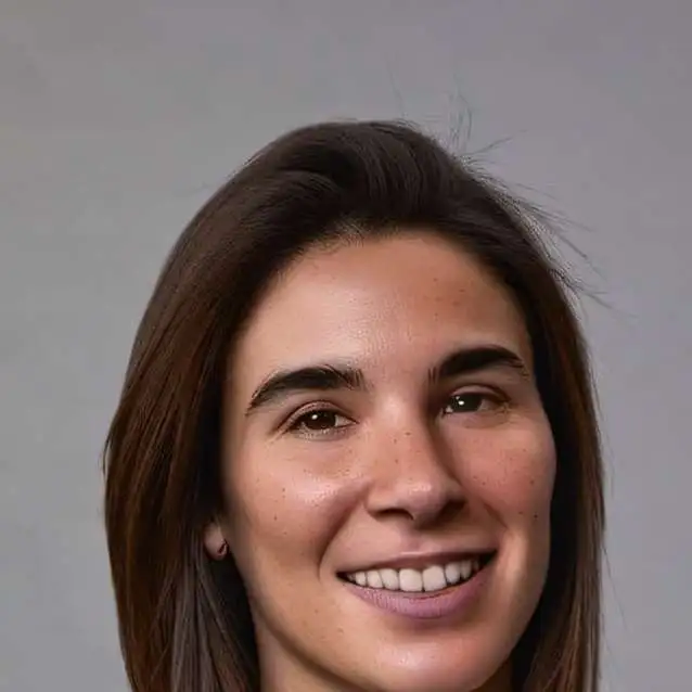 chat with ai character: María Caldentey