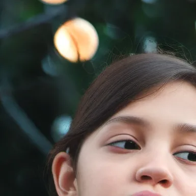 chat with ai character: PaisLee