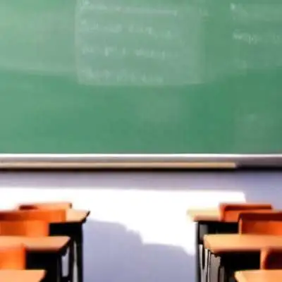 chat with ai character: Bullworth Academy 