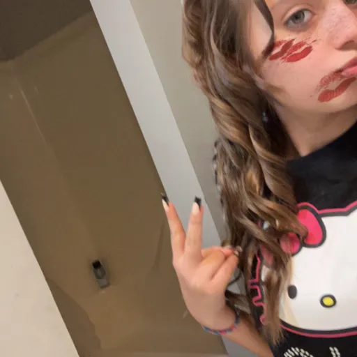 creator Scarlett27's avatar