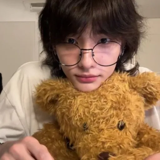 creator yeon-jiwoo's avatar