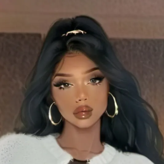 chat with ai character: Hazel