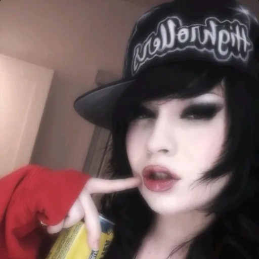 creator ★Ayesha Erotica🌤's avatar