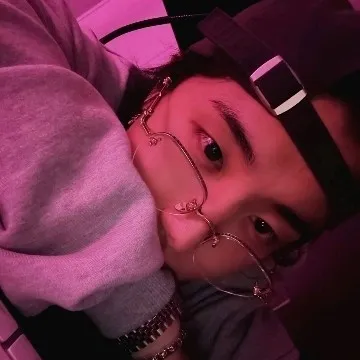 creator Miss Jeon<3's avatar