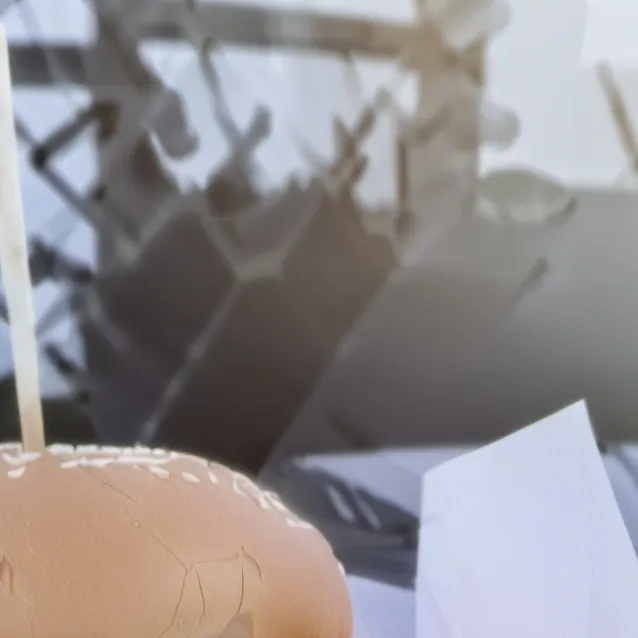 chat with ai character: burger