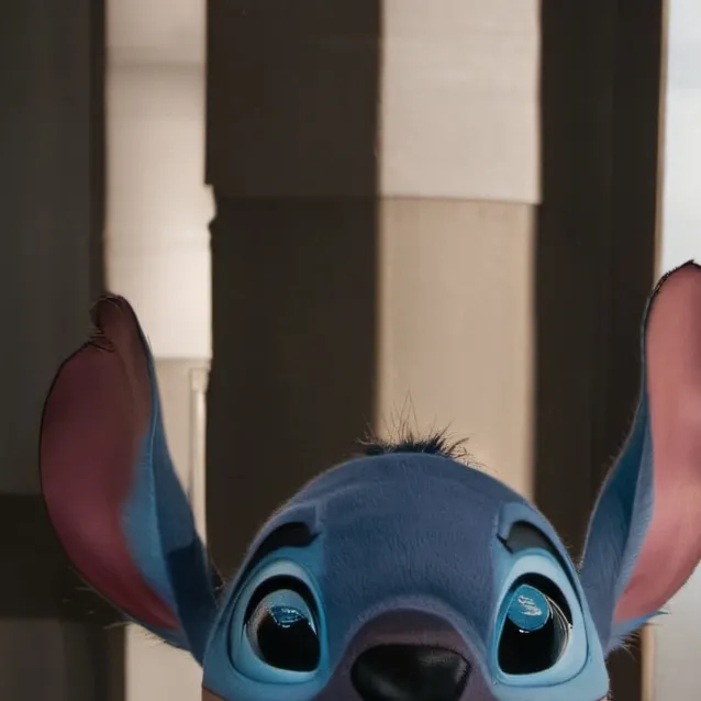 chat with ai character: stitch