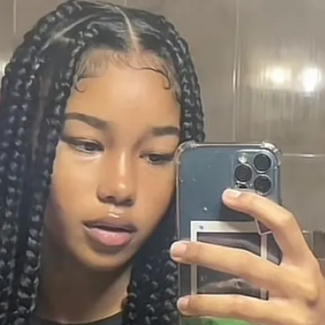 creator Emaella👑's avatar