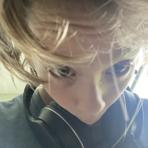 creator GÆY's avatar
