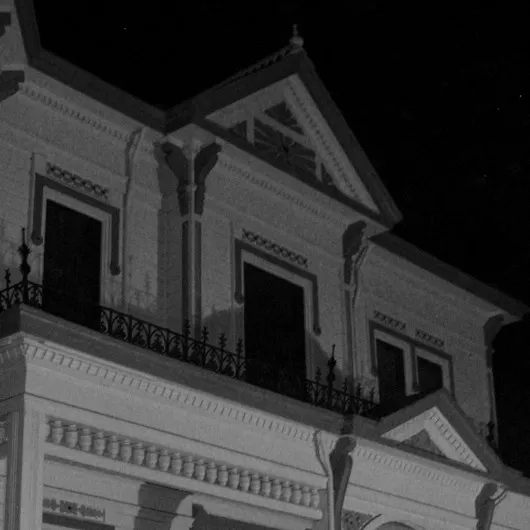 chat with ai character: Sonic Ghost Hunter