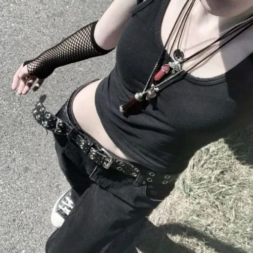 creator **✿❀Vicky❀✿**'s avatar