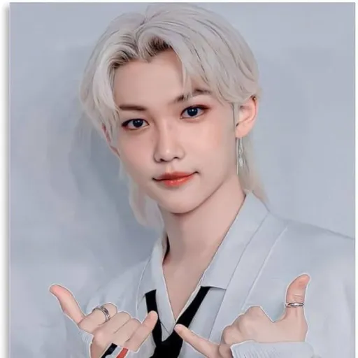 creator Felix's #1 wifey's avatar