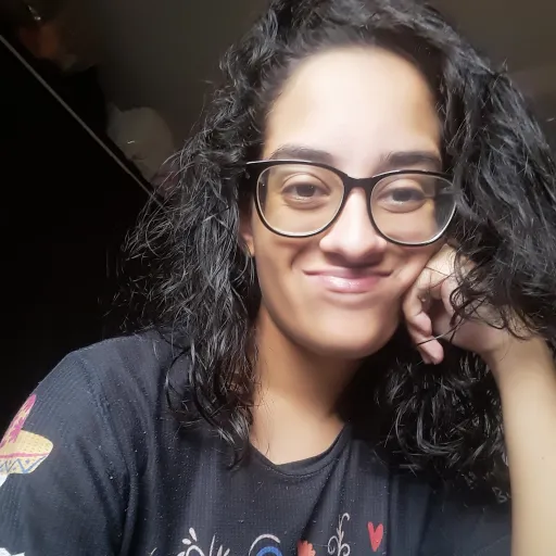 creator Larissa Silva's avatar