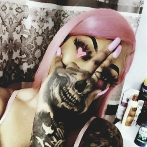 creator THEYFWMARRR's avatar
