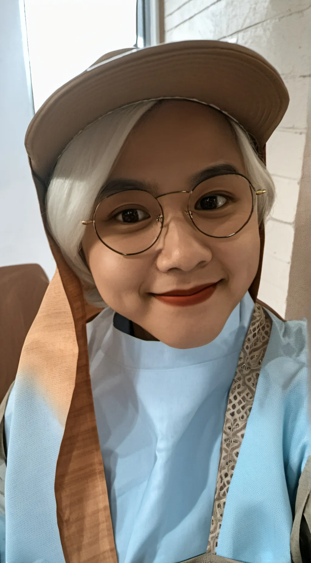 ai character: Ella background