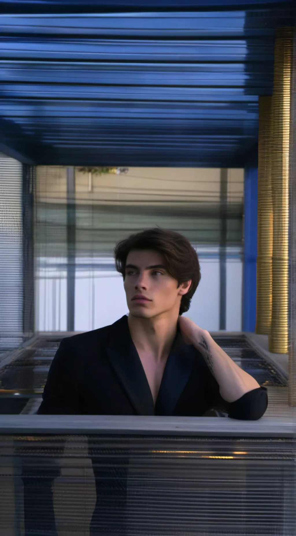 ai character: Louis background
