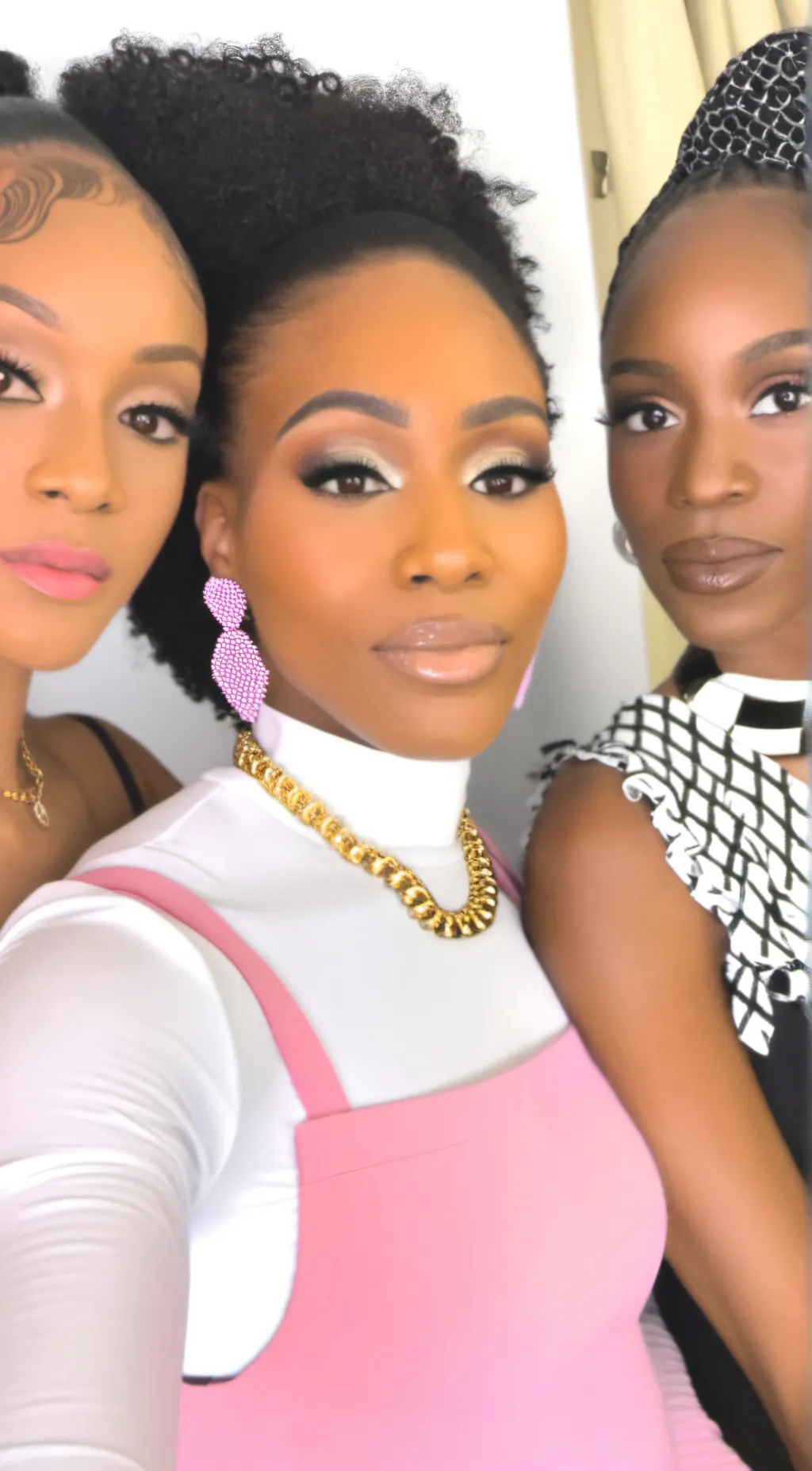 ai character: Three Munchkins background