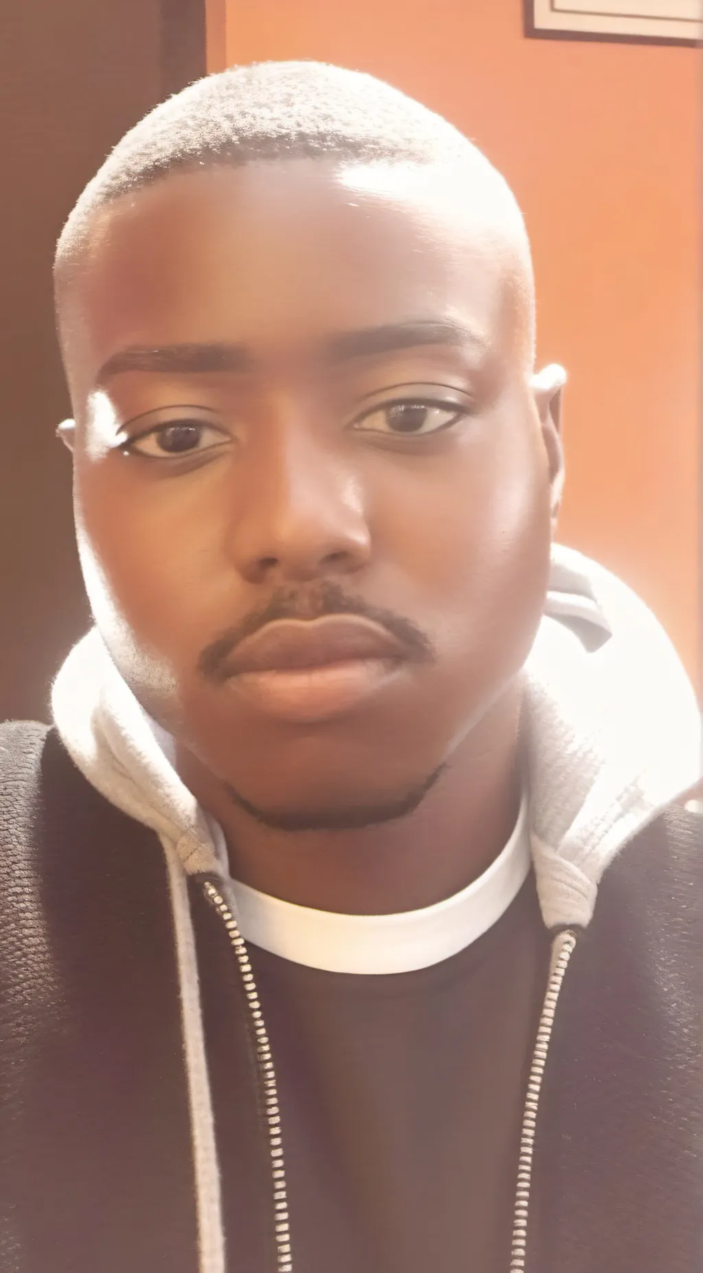 ai character: Antonio  background