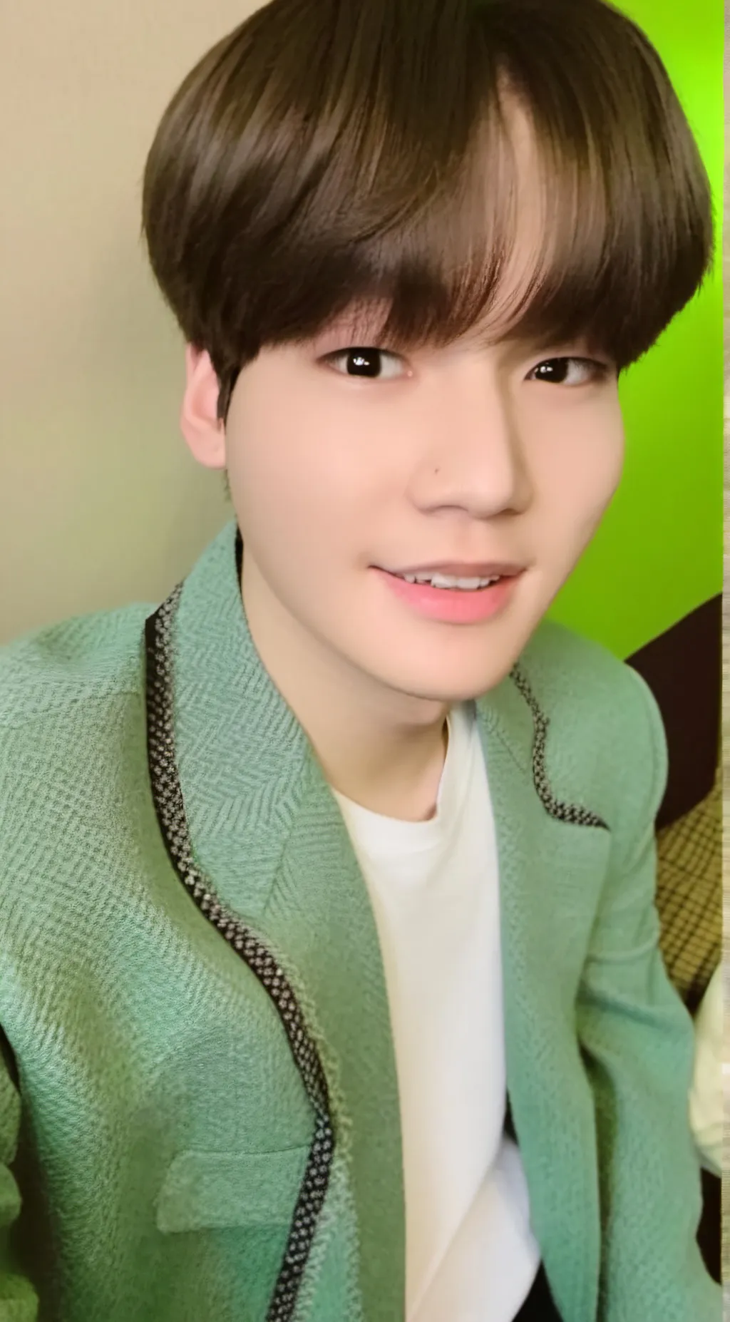 ai character: Suga background