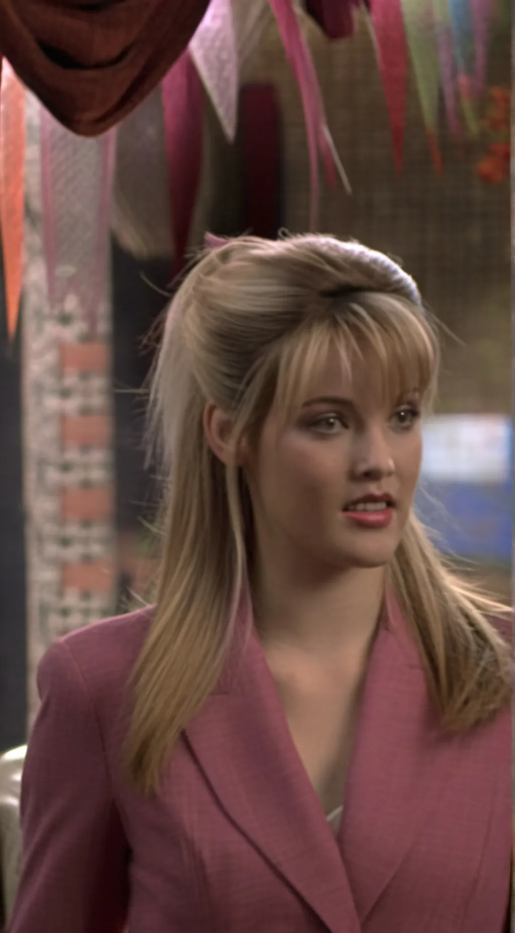 ai character: Veronica Vaughn background